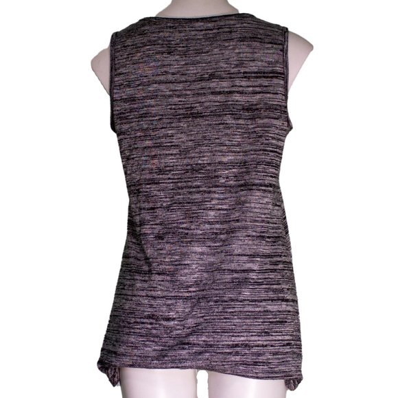 Gray Sharkbite Tank With A Bull Skull Gem Design sz lg - Picture 2 of 3